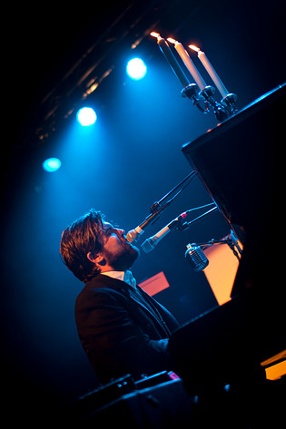 2010-11-08 - Ed Harcourt från Debaser Medis, Stockholm