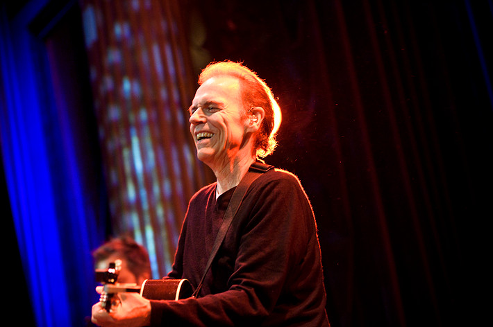 2010-11-09 - John Hiatt från Nalen, Stockholm