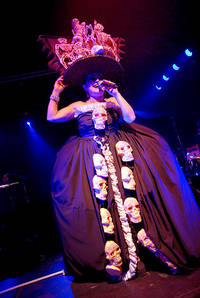 2010-11-06 - Astrid Hadad från Södra Teatern, Stockholm