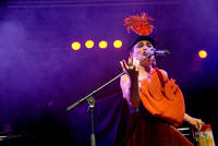 2010-11-06 - Astrid Hadad från Södra Teatern, Stockholm