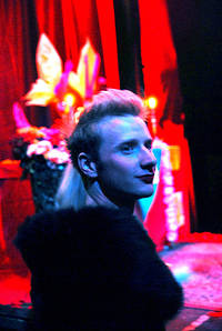 2010-11-06 - Astrid Hadad från Södra Teatern, Stockholm