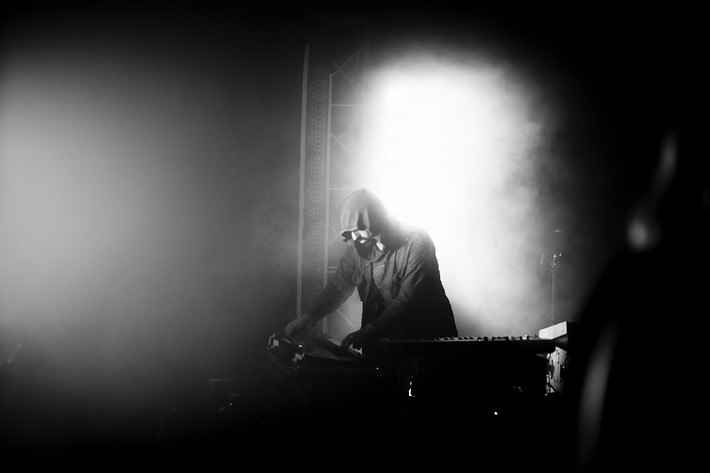 2010-11-20 - Crystal Castles från Babel, Malmö