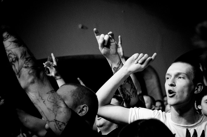 2010-11-23 - Raised Fist från Debaser Medis, Stockholm
