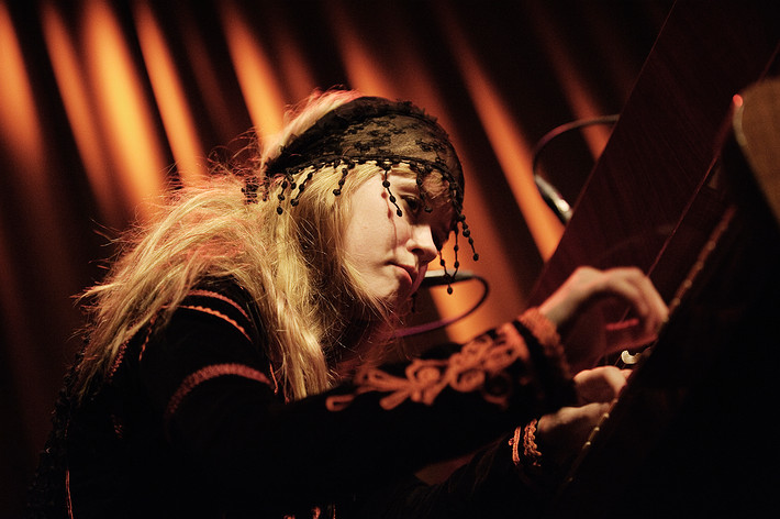 2010-11-30 - Anna von Hausswolff från Bryggarsalen, Stockholm