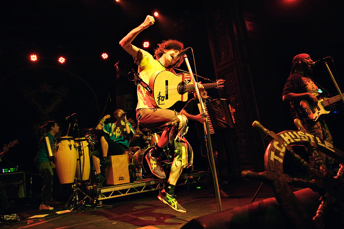 2010-12-04 - Gogol Bordello från Berns, Stockholm