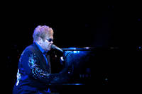 2010-12-04 - Elton John från Scandinavium, Göteborg