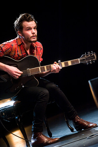 2010-12-06 - The Tallest Man On Earth från Södra Teatern, Stockholm 2010-12-06 - The Tallest Man On Earth från Södra Teatern, Stockholm