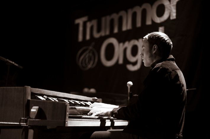 2011-01-22 - Trummor & Orgel med Ebbot Lundberg från Babel, Malmö