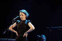 2011-01-24 - Sonja Åkesson tolkad av från Södra Teatern, Stockholm