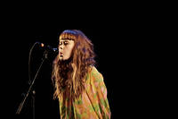 2011-01-24 - Sonja Åkesson tolkad av från Södra Teatern, Stockholm