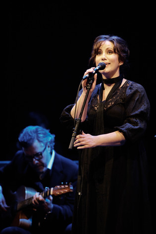 2011-01-24 - Sonja Åkesson tolkad av från Södra Teatern, Stockholm