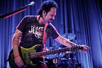 2011-02-05 - Steve Lukather från Nalen, Stockholm