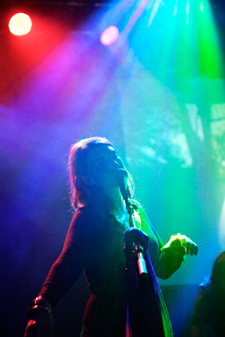 2011-02-12 - Crystal Fighters från Debaser Medis, Stockholm