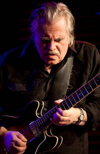 2011-03-03 - Roffe Wikström från Kulturbaren, Trollhättan