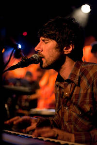2011-03-18 - Gruff Rhys från Debaser Strand, Stockholm
