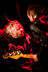 2011-03-18 - Sator från Guitars, Umeå