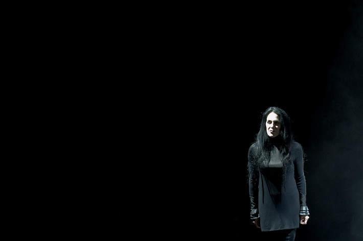 2011-04-02 - Diamanda Galás från Uppsala Konsert & Kongress, Uppsala