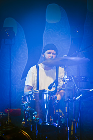 2011-04-13 - Peter Bjorn & John från Debaser Strand, Stockholm