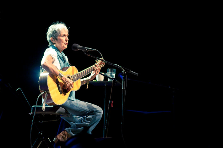 2011-04-16 - Joan Baez från Konserthuset, Malmö