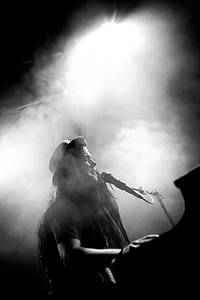 2011-04-16 - Miss Li från Brew House, Göteborg