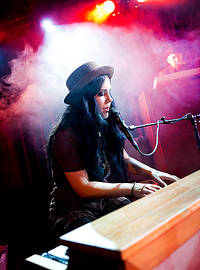 2011-04-16 - Miss Li från Brew House, Göteborg