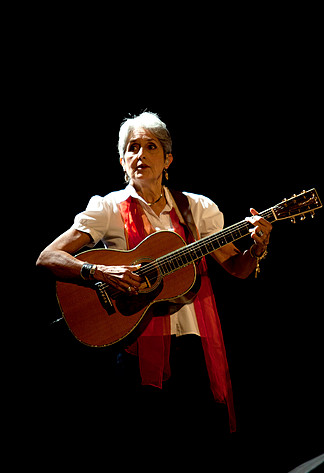 2011-04-17 - Joan Baez från Konserthuset, Göteborg