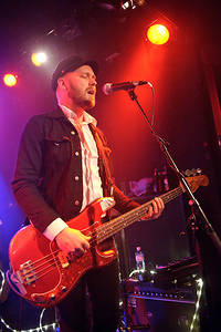 2011-04-17 - Friska Viljor från ISC Club, Bern