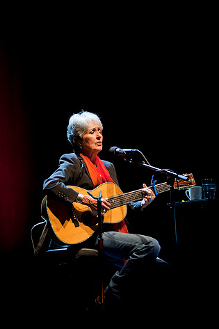 2011-04-19 - Joan Baez från Cirkus, Stockholm