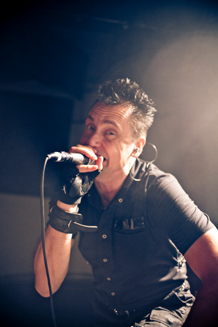 2011-04-27 - Die Krupps från Debaser Medis, Stockholm