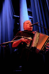 2011-04-29 - Los Lobos från Nalen, Stockholm
