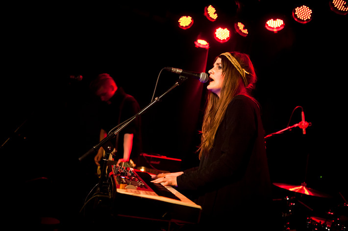 2011-05-06 - Jennie Abrahamson från Guitars, Umeå