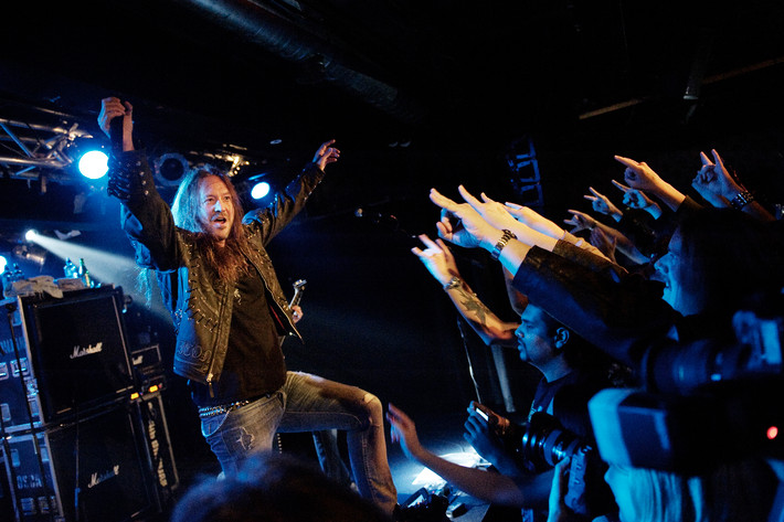2011-05-18 - Hammerfall från Debaser Slussen, Stockholm