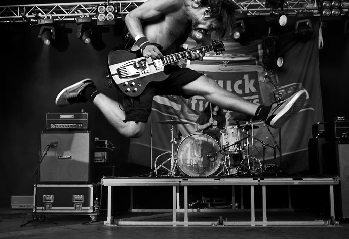 2011-05-27 - Truckfighters från Yeahfestivalen, Örebro