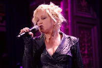 2011-06-16 - Cyndi Lauper från Berns, Stockholm