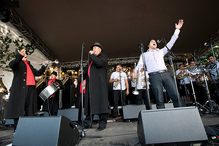 2011-06-20 - Fanfare Ciocărlia vs Boban & Marko Marković Orkestar från Södra Teatern, Stockholm