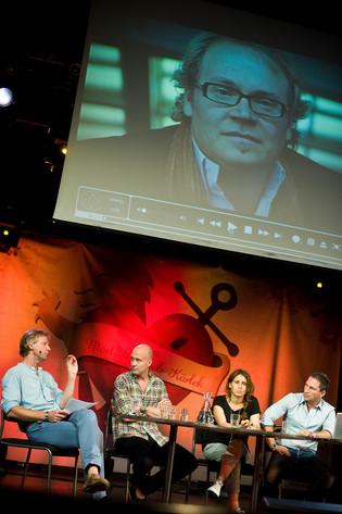 2011-06-29 - Debatt 2, Vi älskar vårt Sverige, Sverige fosterland från Peace & Love, Borlänge