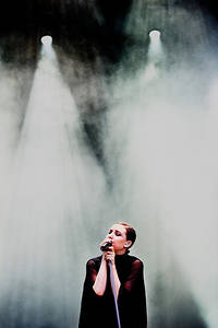 2011-06-29 - Lykke Li från Peace & Love, Borlänge