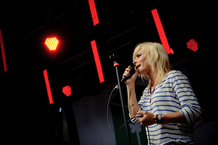 2011-06-30 - The Sounds från Peace & Love, Borlänge
