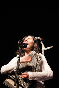 2011-06-30 - PJ Harvey från Roskildefestivalen, Roskilde