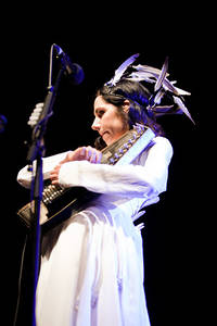 2011-06-30 - PJ Harvey från Roskildefestivalen, Roskilde