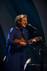 2011-07-01 - Ólöf Arnalds från Roskildefestivalen, Roskilde