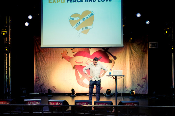2011-07-01 - Expo Världskonspirationer från Peace & Love, Borlänge