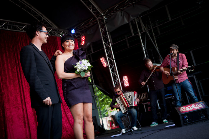 2011-07-01 - Vigsel från Peace & Love, Borlänge