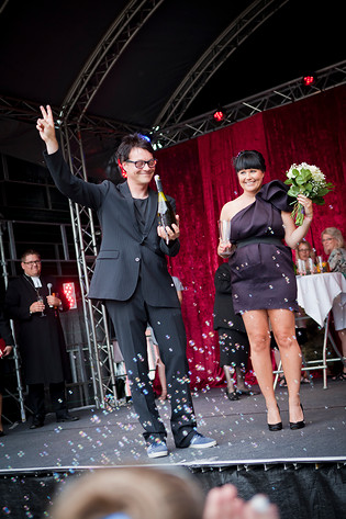 2011-07-01 - Vigsel från Peace & Love, Borlänge