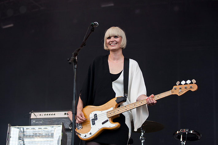 2011-07-01 - The Raveonettes från Roskildefestivalen, Roskilde