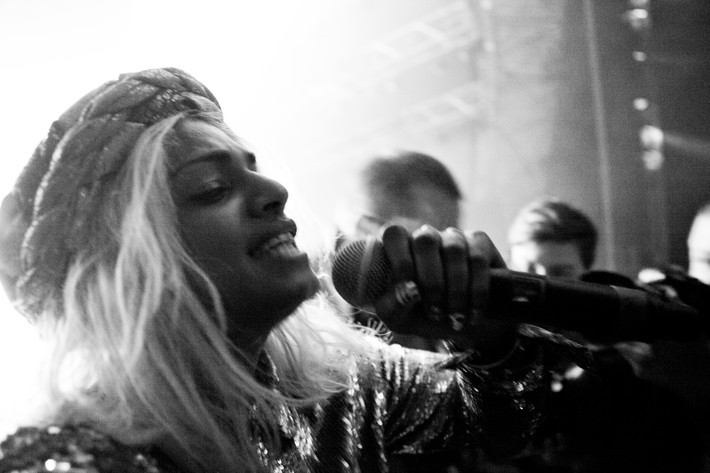 2011-06-30 - M.I.A. från Roskildefestivalen, Roskilde