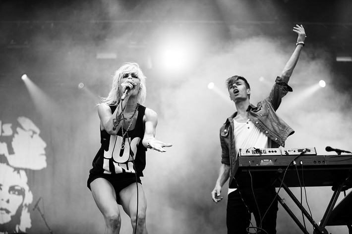 2011-07-01 - The Sounds från Peace & Love, Borlänge