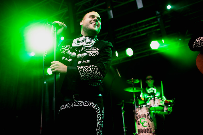 2011-07-02 - Mariachi el Bronx från Peace & Love, Borlänge