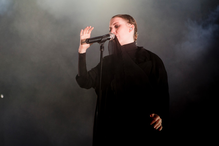 2011-07-01 - Lykke Li från Roskildefestivalen, Roskilde