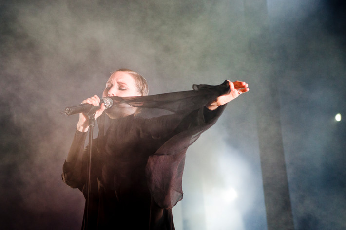2011-07-01 - Lykke Li från Roskildefestivalen, Roskilde